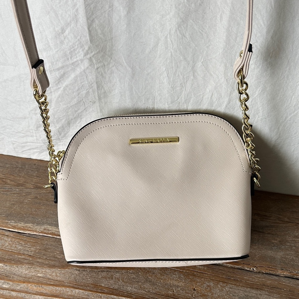 Steve Madden Cream Crossbody Bag with Gold Chain